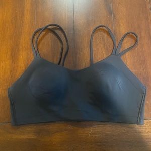 Like new lululemon like a cloud B/C sports bra - size 10 - black